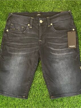 NWT TRUE RELIGION Ricky Relaxed Straight Black Denim Shorts Jorts Mens Size 32